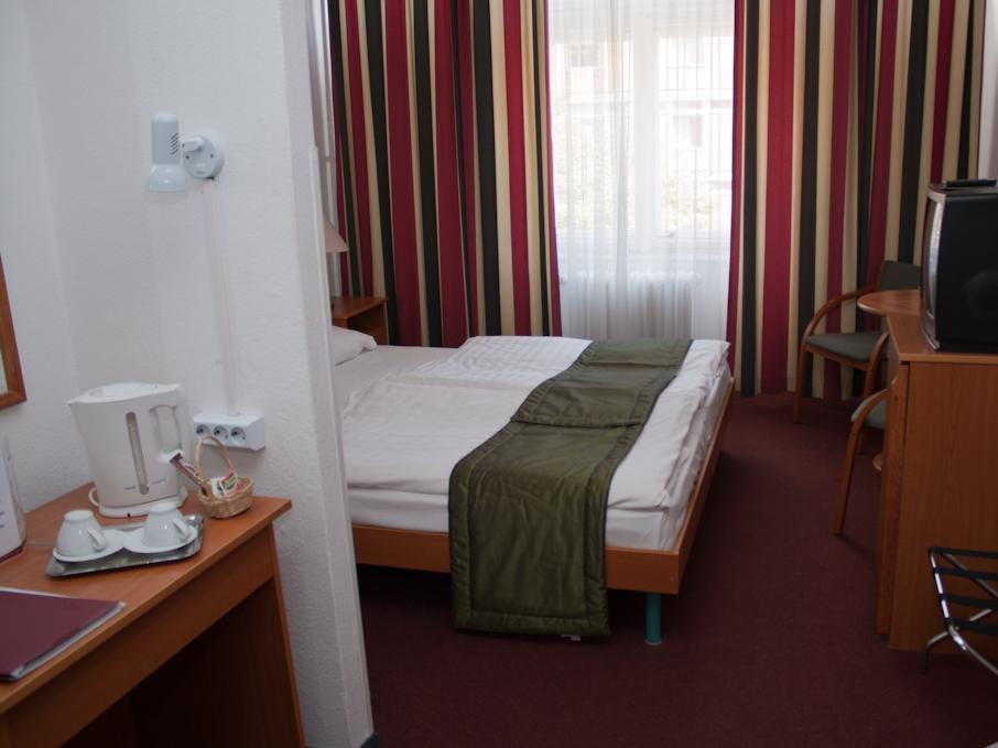 Hotel Griff Βουδαπέστη Εξωτερικό φωτογραφία